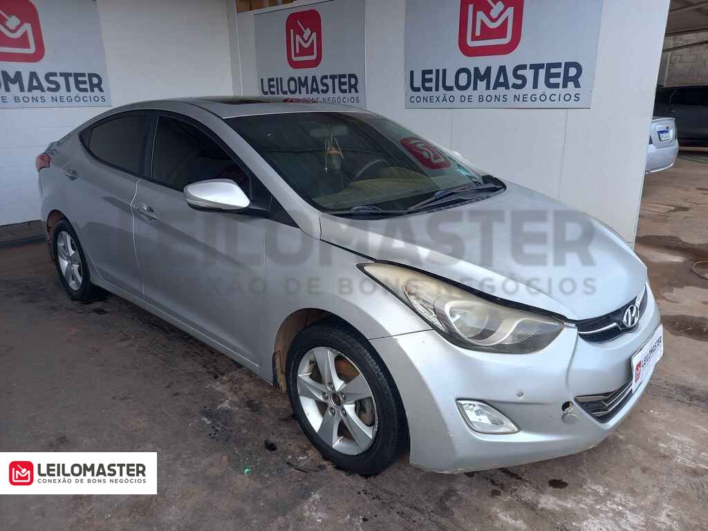 HYUNDAI ELANTRA (4P) 2014 