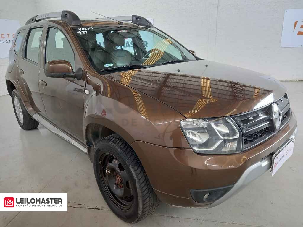 RENAULT DUSTER 2.0 D 4X2 AUTOMATICO 2017  