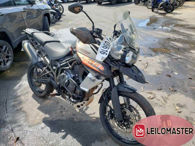 TRIUMPH TIGER 800 XCX 19/20